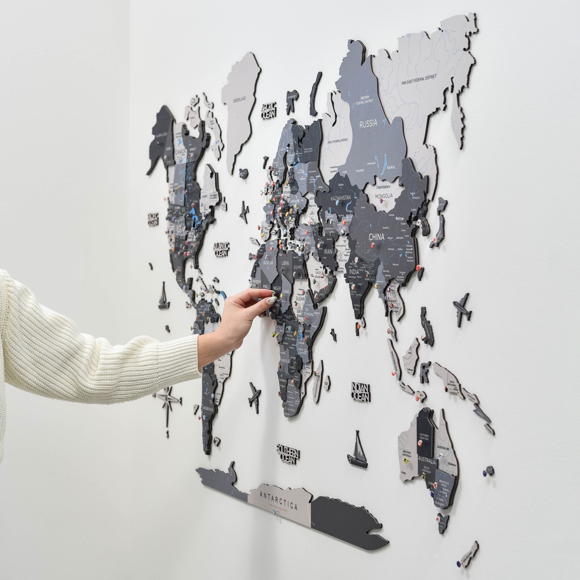 3D Wooden World Map Nordik